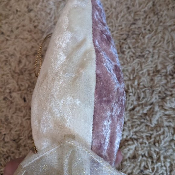 Ornament - Picture 3 of 5